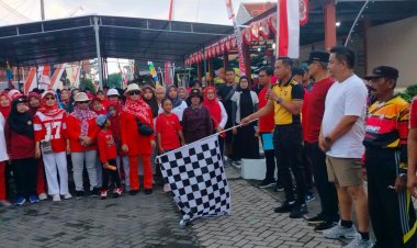 Warga Tumpah Ruah! Jalan Sehat HUT ke-80 RI di Perum Boromukti Permai Pecah Meriah