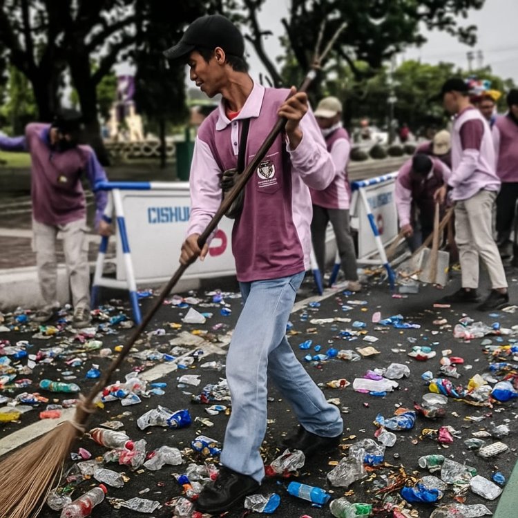 Parade Kreatif 2025: Meriahkan HUT  ke-80 Republik Indonesia,  DLHP Purworejo Usung Gerakan Minim Sampah Plastik